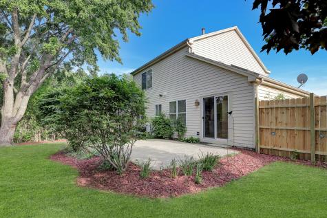 1161 Regent Drive Mundelein IL 60060