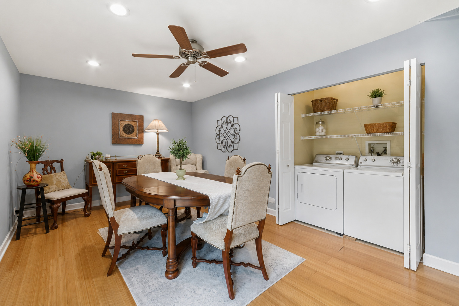 458 Nantucket Road Naperville IL 60565