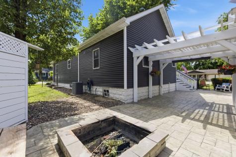 390 West Gordon Street Coal City IL 60416