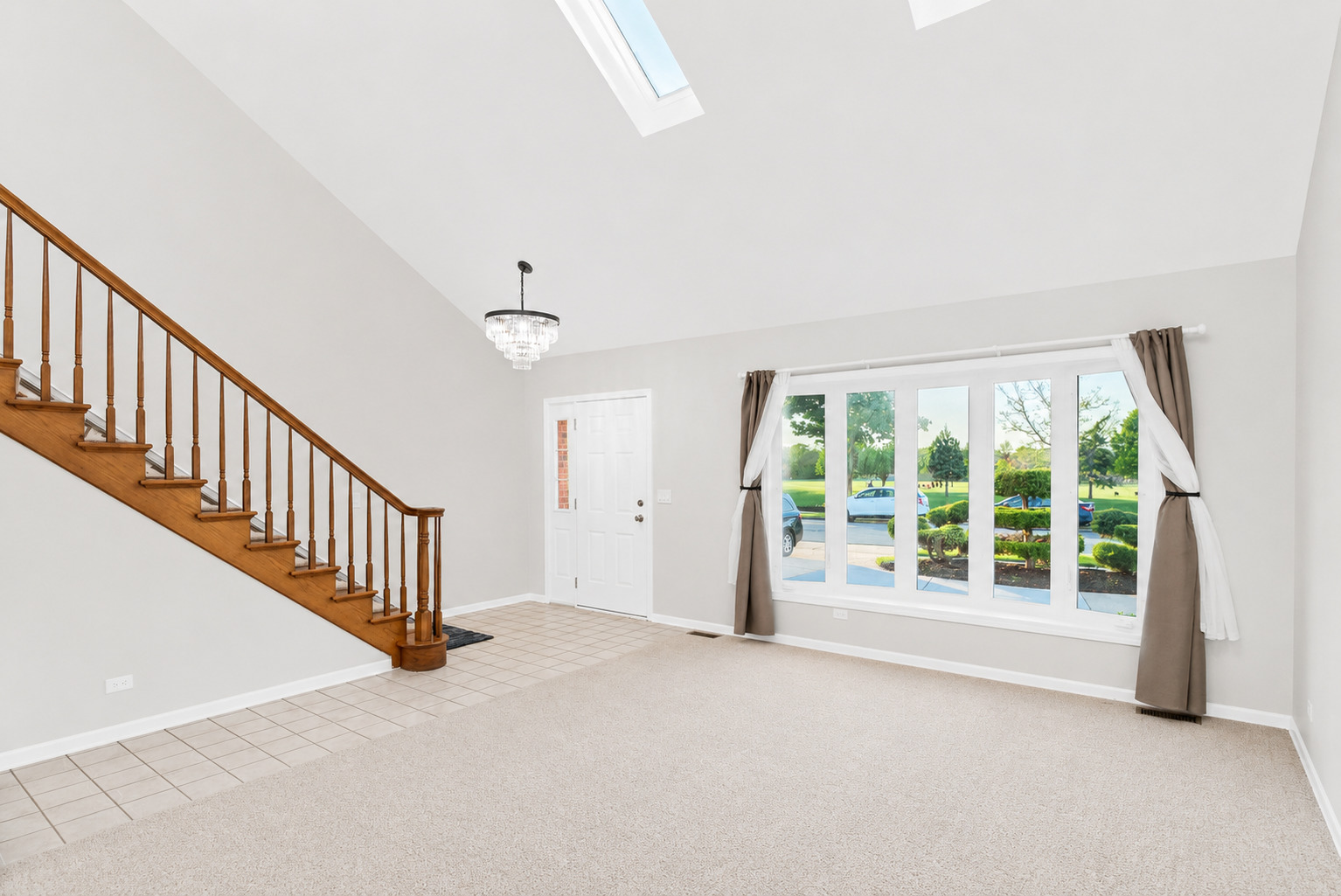 1441 West Autumn Trail Addison IL 60101