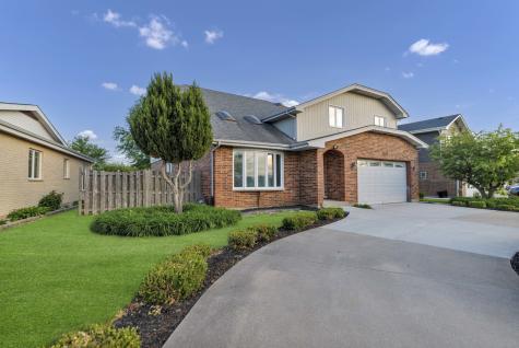 1441 West Autumn Trail Addison IL 60101