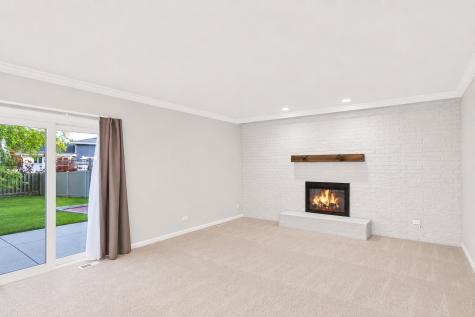 1441 West Autumn Trail Addison IL 60101