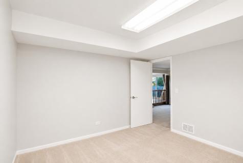 1441 West Autumn Trail Addison IL 60101