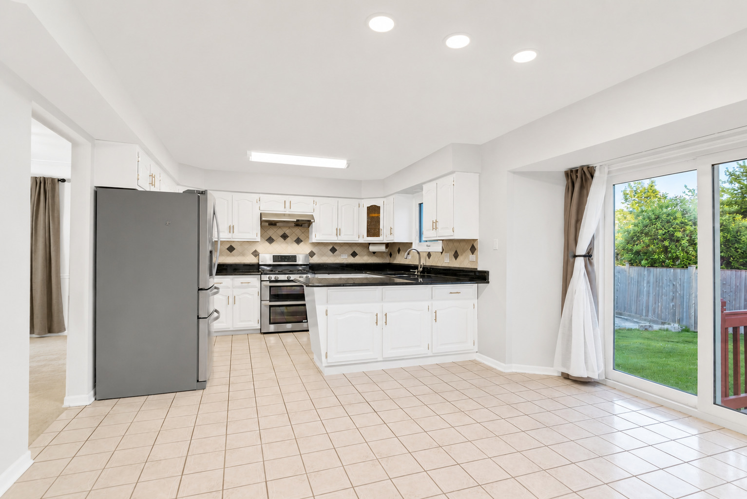 1441 West Autumn Trail Addison IL 60101