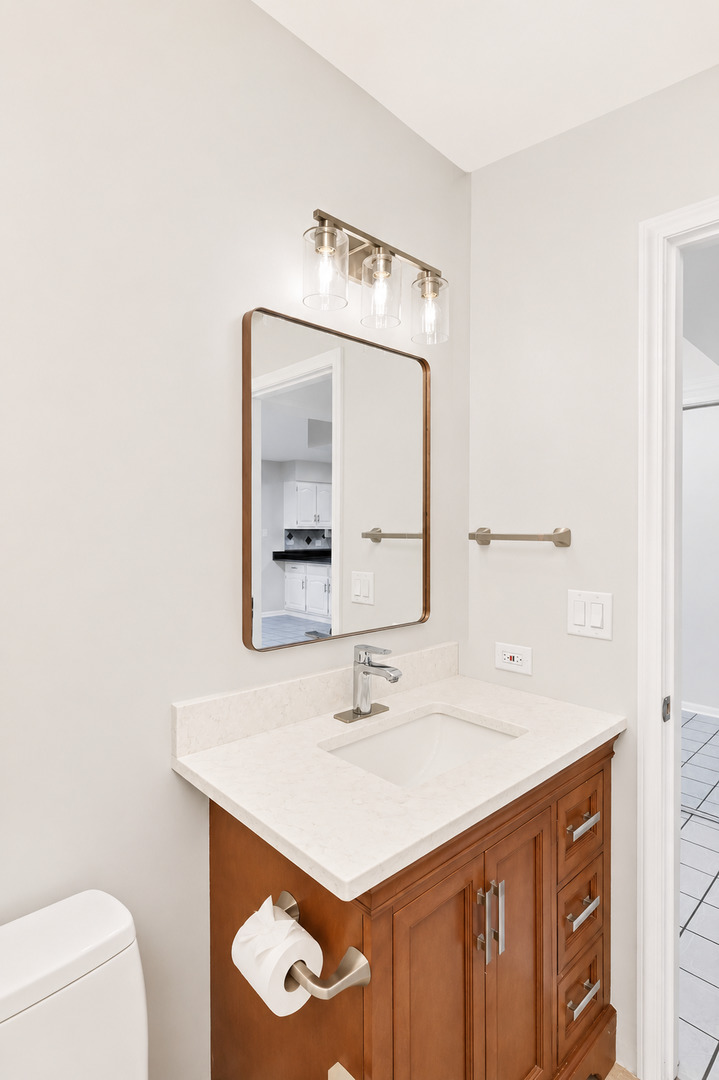 1441 West Autumn Trail Addison IL 60101