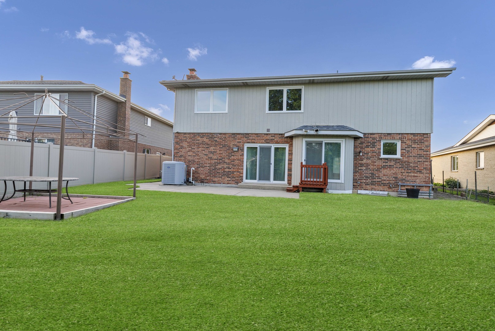 1441 West Autumn Trail Addison IL 60101