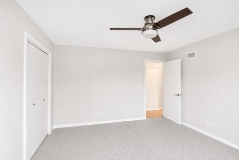 1441 West Autumn Trail Addison IL 60101