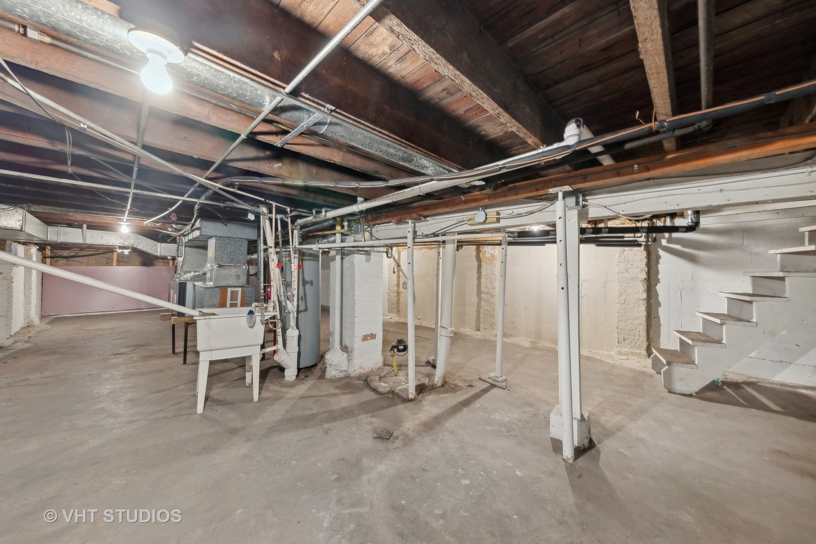 2242 West Taylor Street Chicago IL 60612