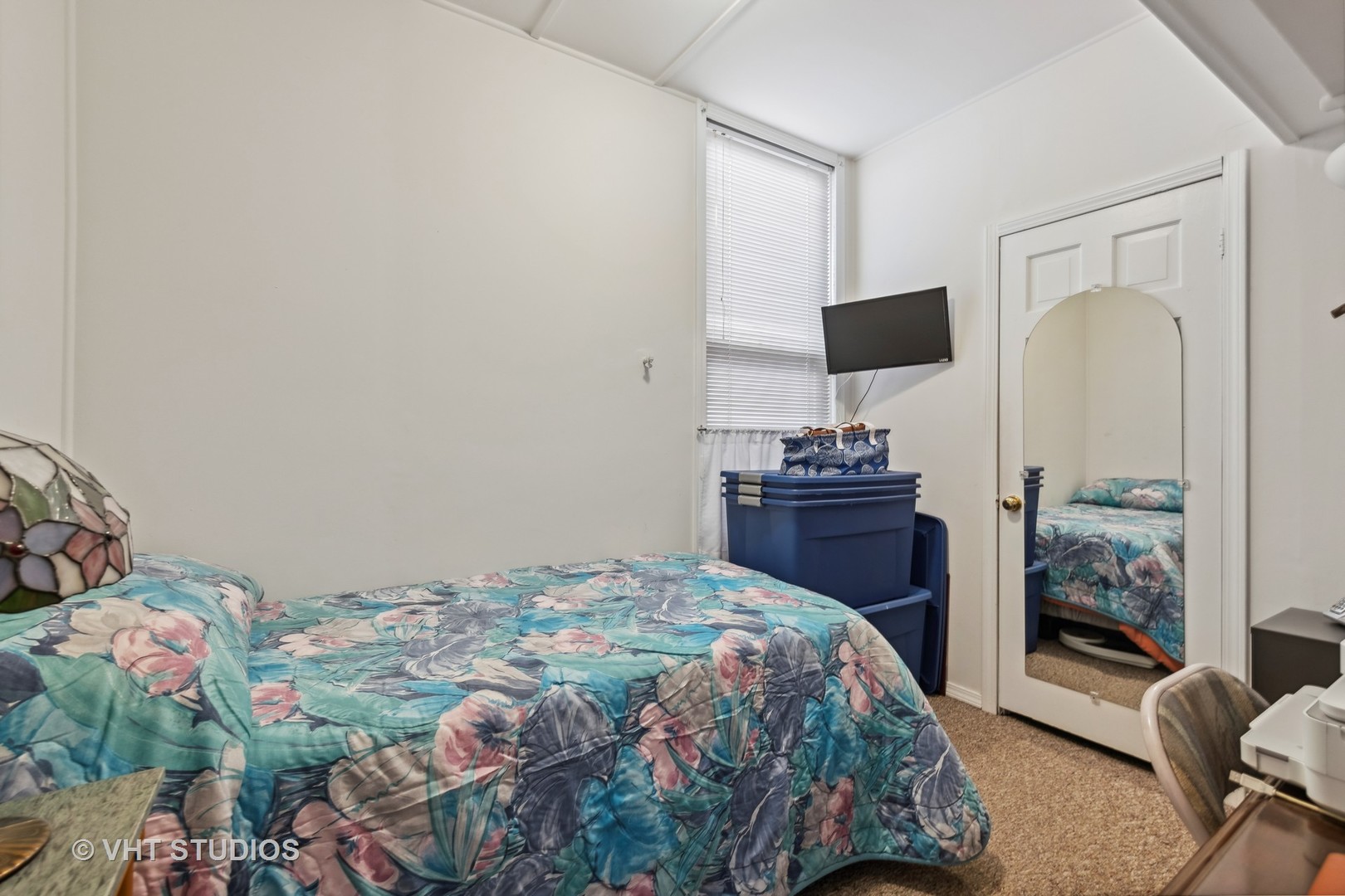 2242 West Taylor Street Chicago IL 60612