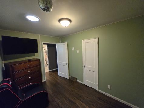 376 South Oak Street Manteno IL 60950