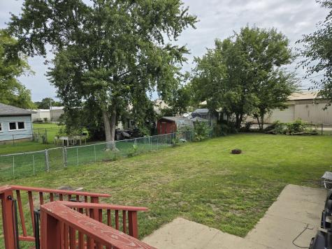 376 South Oak Street Manteno IL 60950