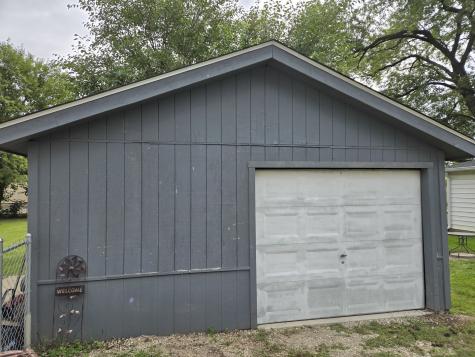 376 South Oak Street Manteno IL 60950