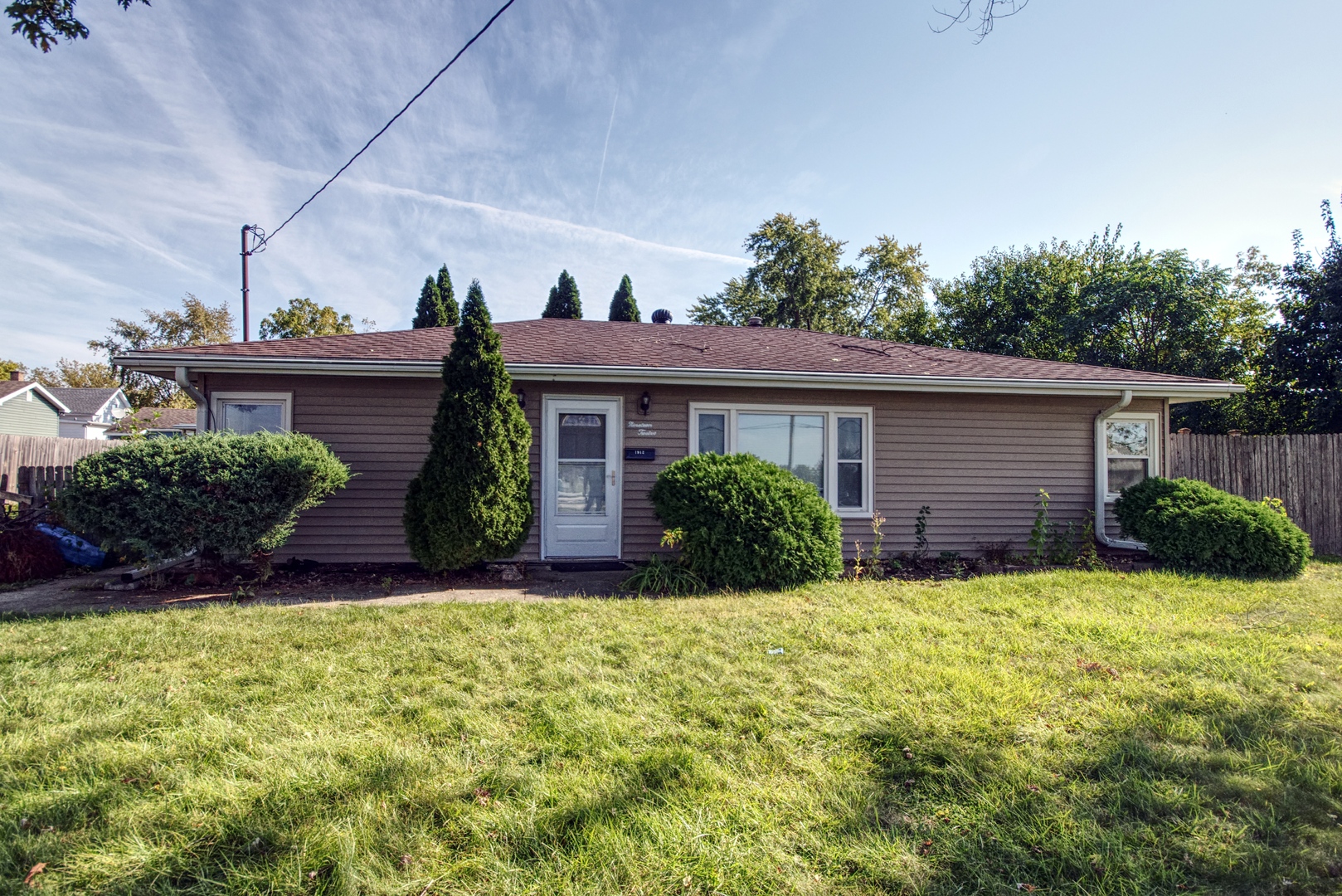 1912 Lawrence Avenue Lockport IL 60441