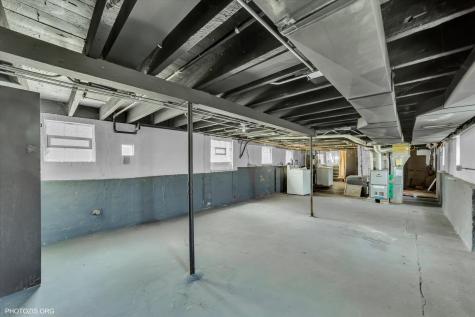 10004 South Torrence Avenue Chicago IL 60617