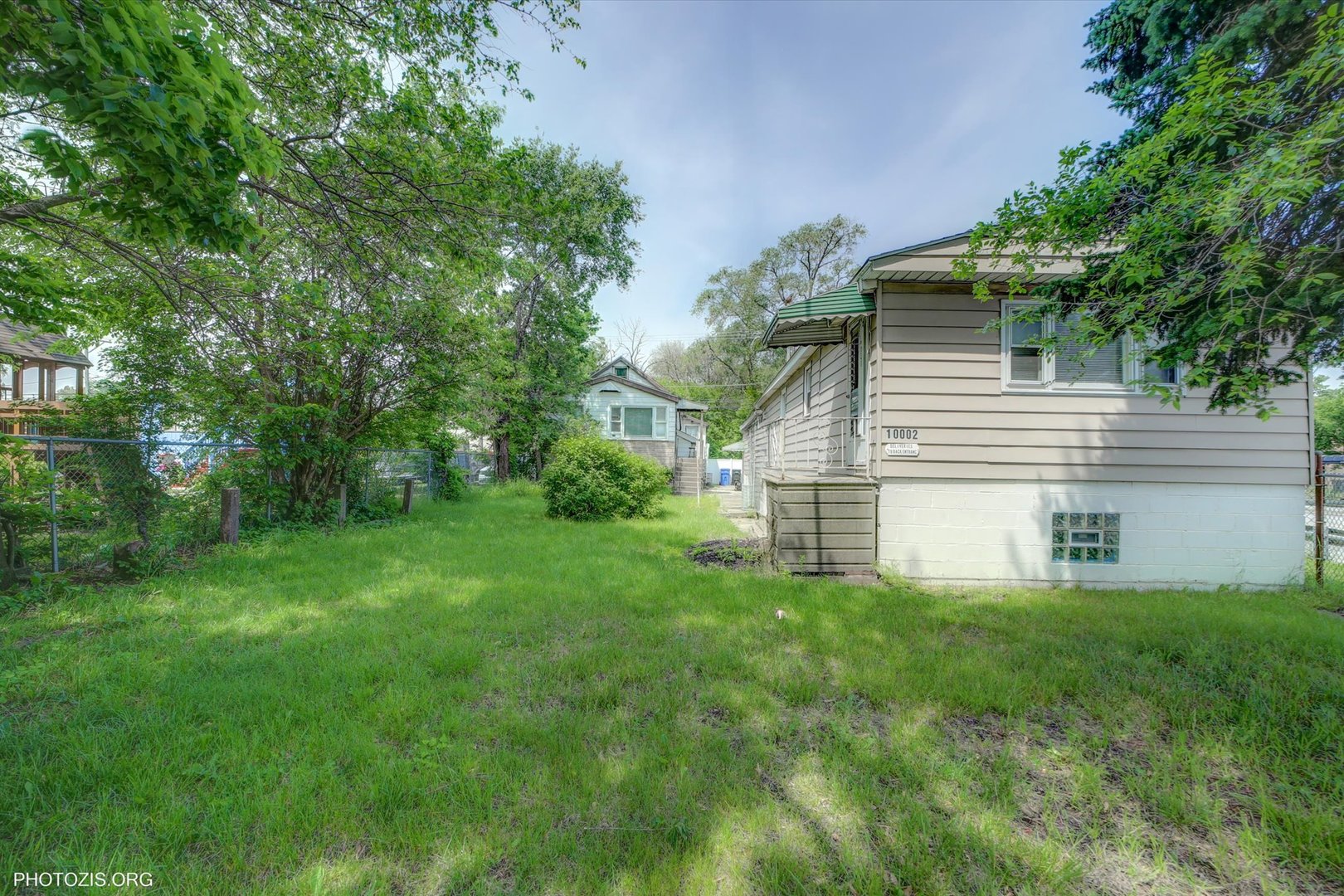 10004 South Torrence Avenue Chicago IL 60617
