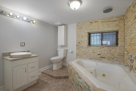 946 North Homan Avenue Chicago IL 60651