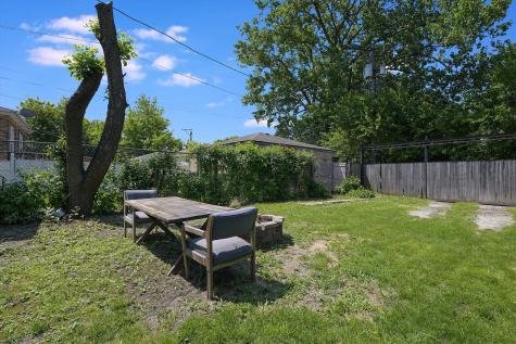 946 North Homan Avenue Chicago IL 60651