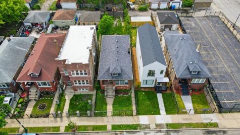946 North Homan Avenue Chicago IL 60651