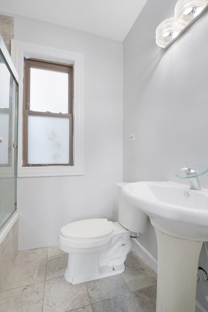 946 North Homan Avenue Chicago IL 60651