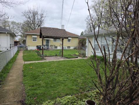 18449 Ridgewood Avenue Lansing IL 60438