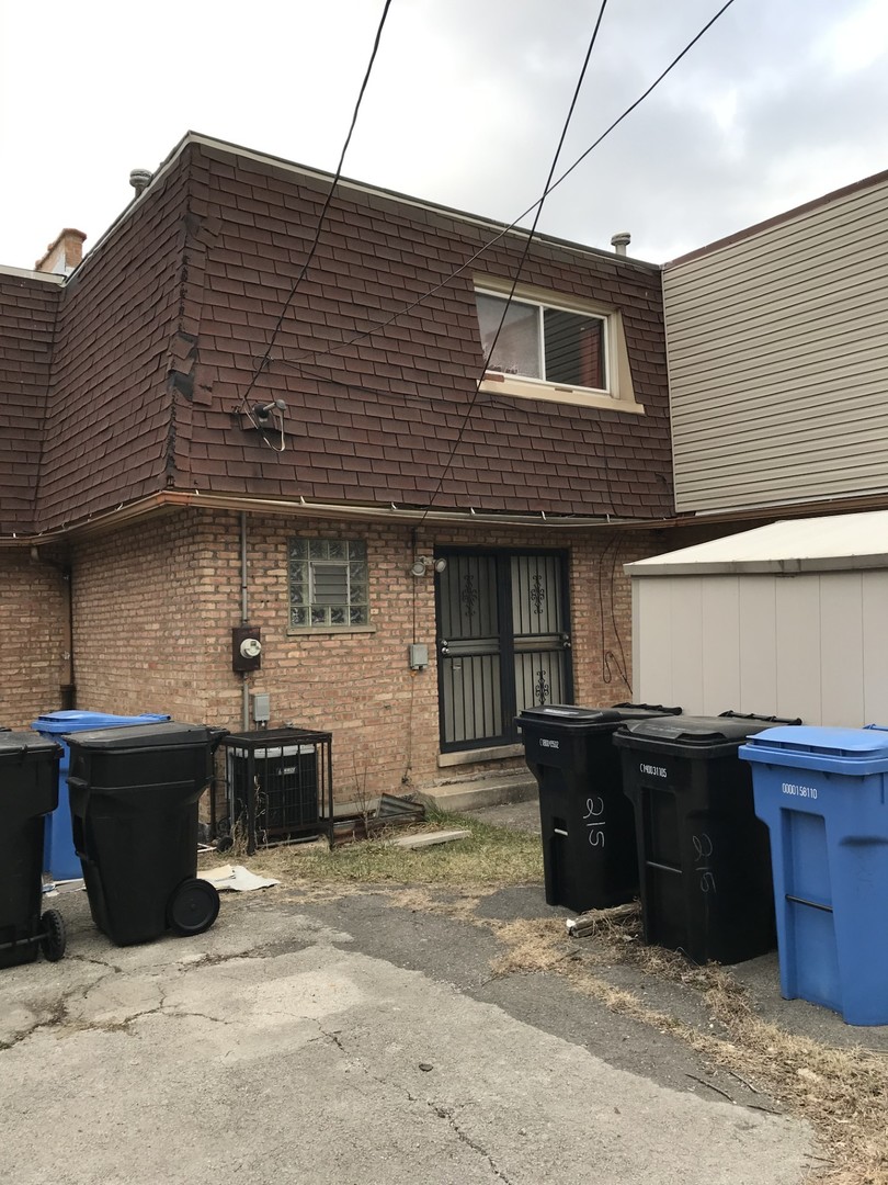 215 East 90th Place Chicago IL 60619