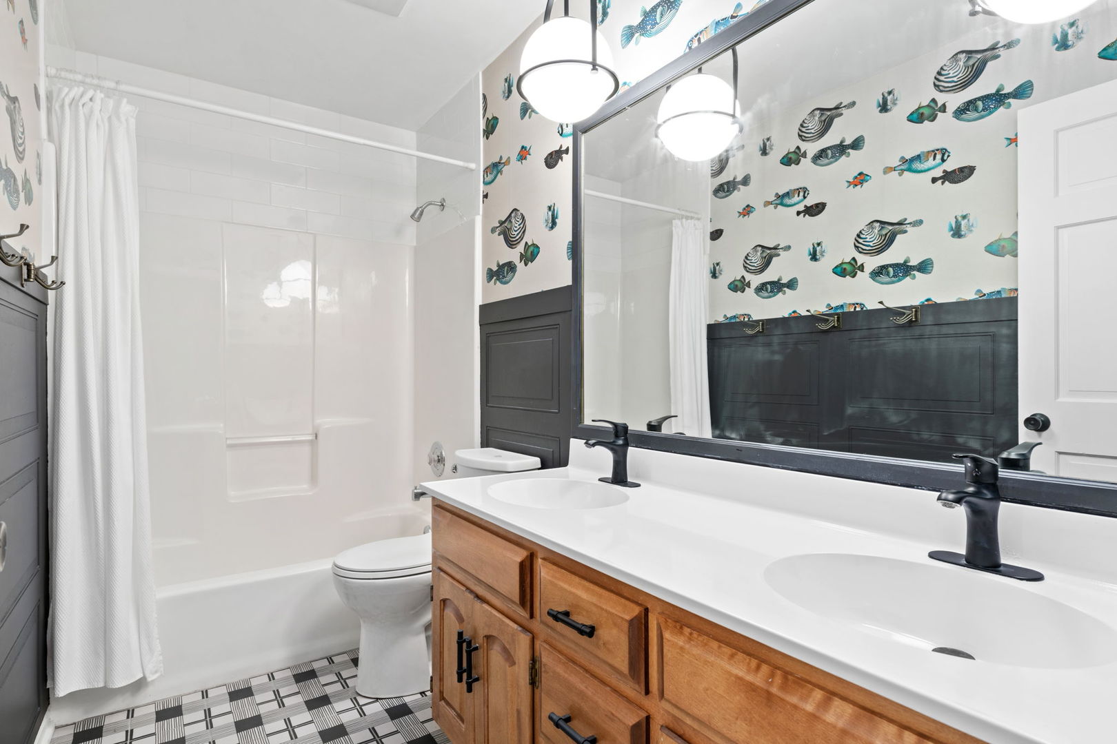 369 Hawthorne Boulevard Glen Ellyn IL 60137