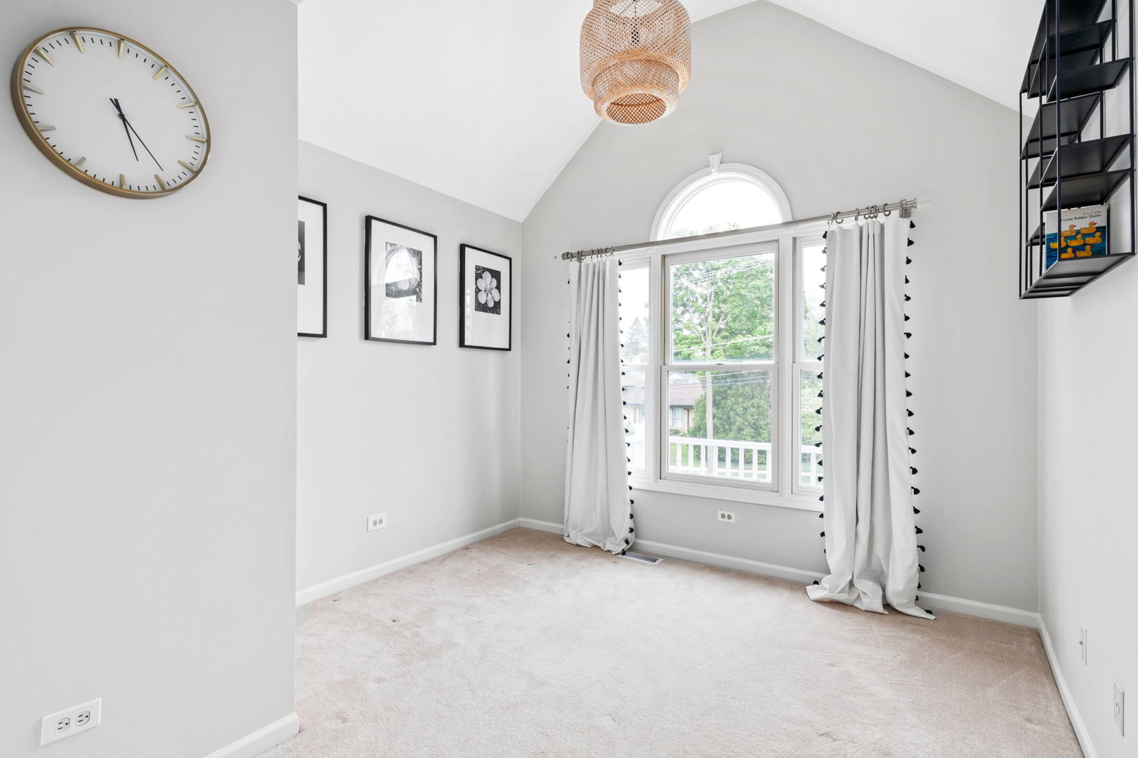 369 Hawthorne Boulevard Glen Ellyn IL 60137