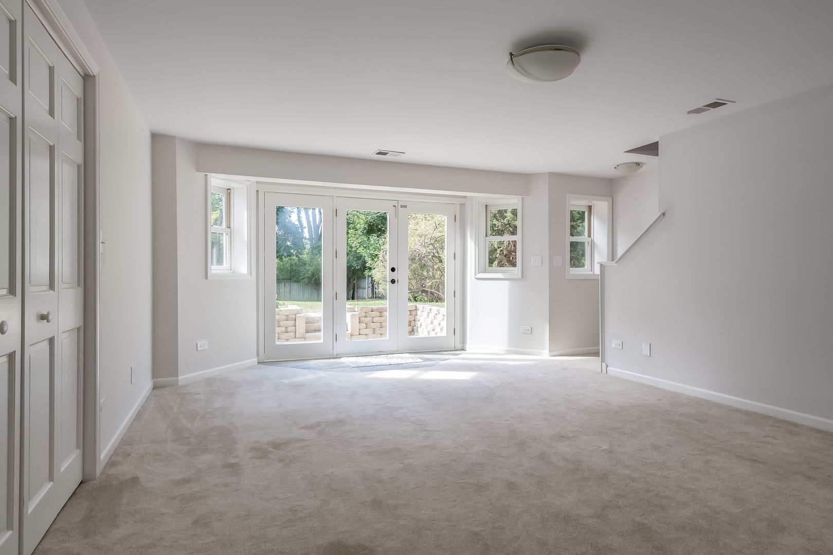 369 Hawthorne Boulevard Glen Ellyn IL 60137