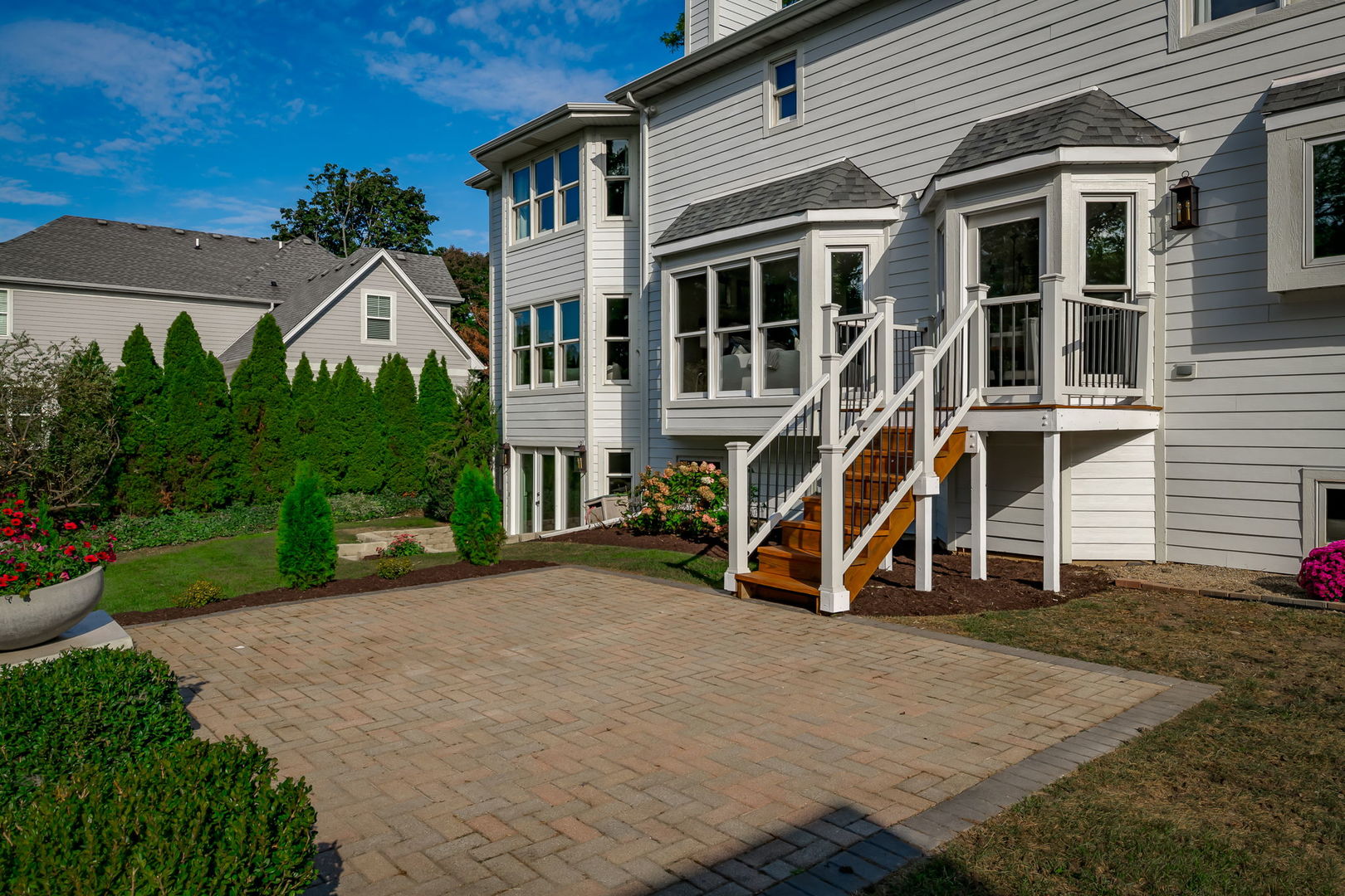 369 Hawthorne Boulevard Glen Ellyn IL 60137