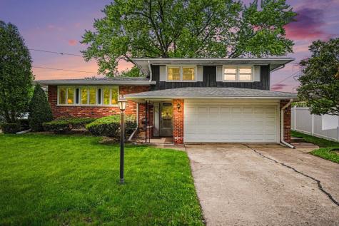 2901 190TH Street Lansing IL 60438