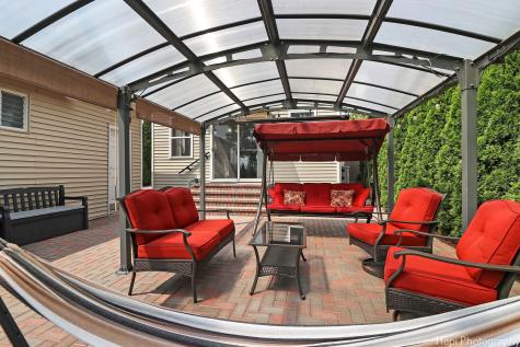 1569 Sherman Place Des Plaines IL 60016