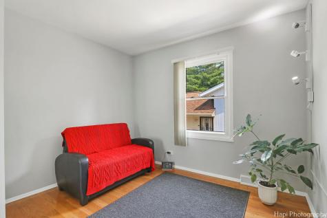 1569 Sherman Place Des Plaines IL 60016