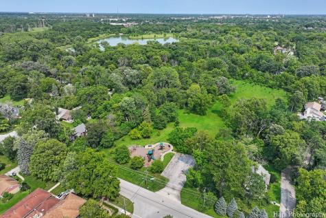 1569 Sherman Place Des Plaines IL 60016