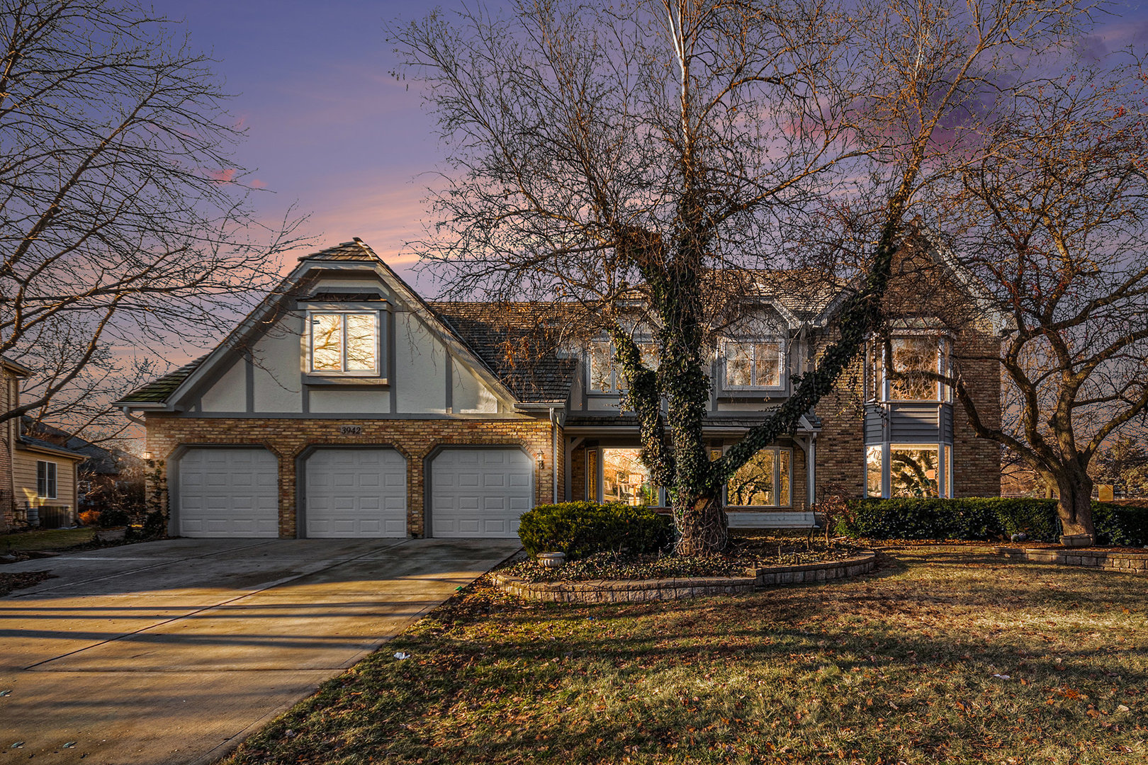 3942 Broadmoor Circle Naperville IL 60564
