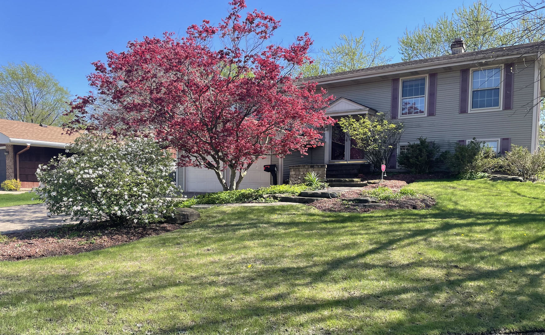 23W281 Cambridge Court Glen Ellyn IL 60137