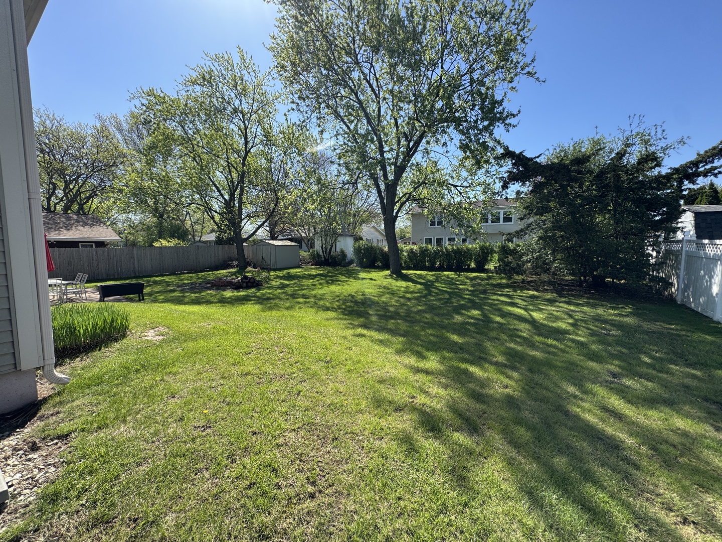 23W281 Cambridge Court Glen Ellyn IL 60137
