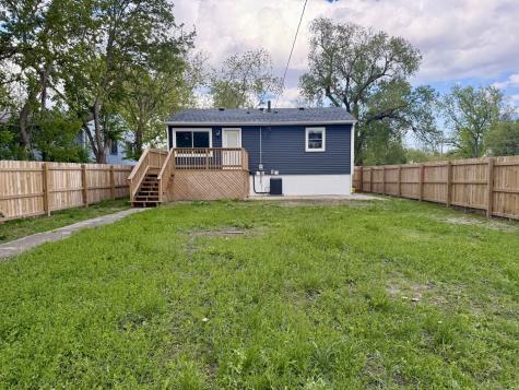513 North Illinois Avenue Kankakee IL 60901