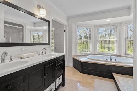 2803 Rose Avenue Mchenry IL 60050