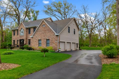 2803 Rose Avenue Mchenry IL 60050