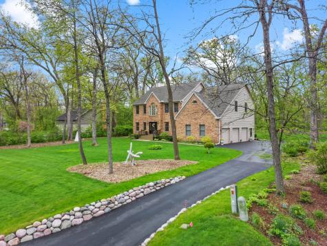 2803 Rose Avenue Mchenry IL 60050