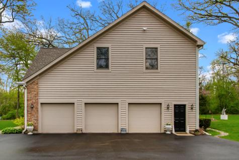 2803 Rose Avenue Mchenry IL 60050