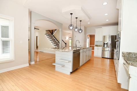 1897 Von Hoff Drive Batavia IL 60510