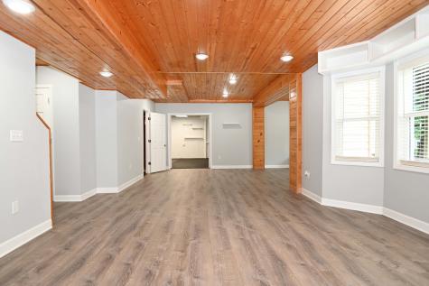 1897 Von Hoff Drive Batavia IL 60510