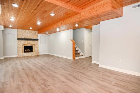 1897 Von Hoff Drive Batavia IL 60510