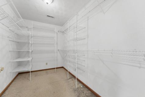 2031 12TH Street East Moline IL 61244
