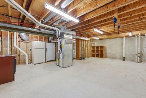 2031 12TH Street East Moline IL 61244