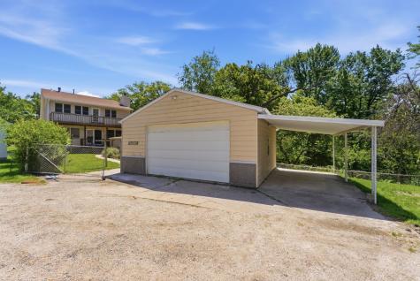 2031 12TH Street East Moline IL 61244