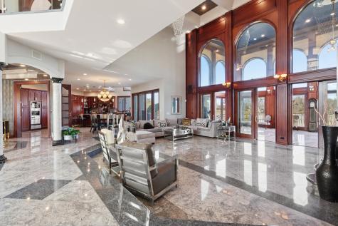 15 Terra Vita Court South Barrington IL 60010