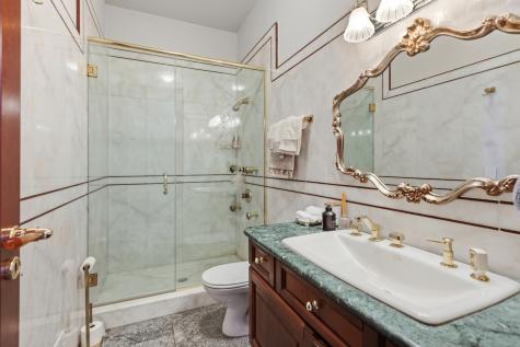 15 Terra Vita Court South Barrington IL 60010