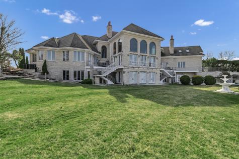 15 Terra Vita Court South Barrington IL 60010
